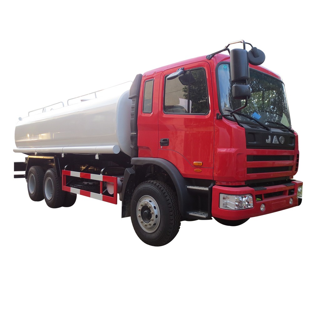 Camion porteur d'eau Jac 20 Cbm