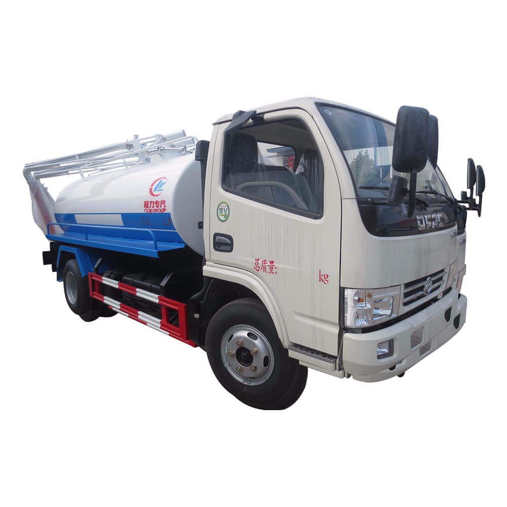 Camion d'aspiration fécale Dongfeng 4 Cbm